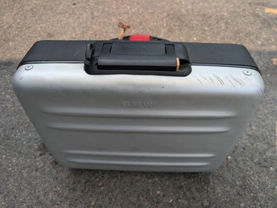 Bolsa de sillín derecha BMW F650GS G650GS 20-31 litros 2000-2010 arañazos  Foto 1 de 4