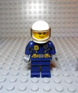 Lego City Minfigure Police ATV Driver Female cty1132 - Picture 1 of 2