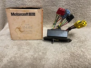 NOS FORD MORTORCRAFT D4SZ-19986-A 1973 1974 THUNDERBIRD A/C HVAC BLOWER SWITCH - Picture 1 of 6