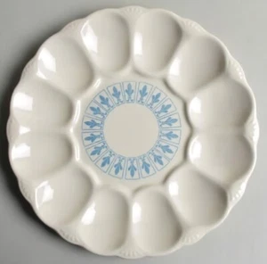 Homer Laughlin Richelieu Fleur De Lis Deviled Egg Plate Blue on Ivory 1965 MINT! - Picture 1 of 3