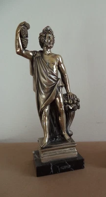 Scultura classica uomo con uva autunno lamina argento 925 gr 70 made in Italy - Immagine 1 di 4