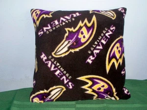 NEU BALTIMORE RABEN FLEECE KISSEN SCHWARZ LILA HINTERGRUND NFL FOOTBALL - Bild 1 von 1