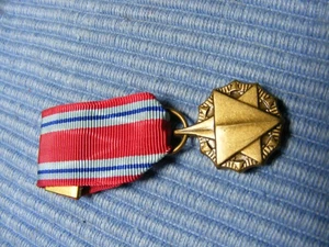 Medalla de preparación para combate de la Fuerza Aérea - Imagen 1 de 2