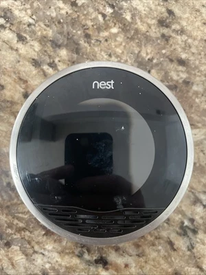 Google Nest 1st Gen Learning Thermostat 01A - Silver - Digital Programmable (Wor - Image 1 of 4