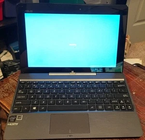 Excellent Cond. Asus Transformer Book T100TA-br-g1 Win10 Pro 64GB 10.1" screen - Picture 1 of 7