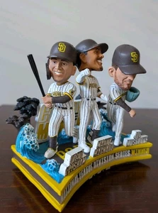 Sammlerstück Wackelkopf Spieler Padres Limited Edition Grisham Machado Musgrove - Bild 1 von 12