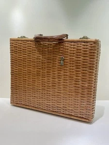Vintage Lockable Wicker Weave Rattan Briefcase Lined w/2 Keys Made In Hong Kong - Picture 1 of 22