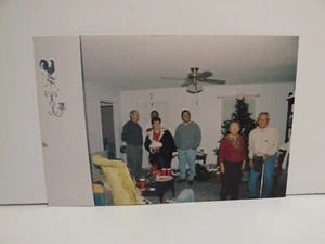 VINTAGE FOUND PHOTOGRAPH COLOR ART ORIGINAL PHOTO MEXICAN FAMILY CHRISTMAS XMAS - Picture 1 of 4