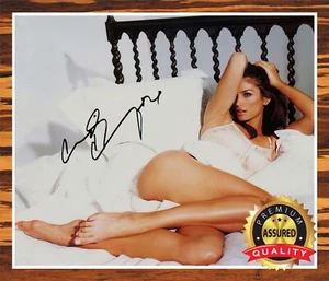 Cindy Crawford - Autographed Signed 8x10 photo (Supermodel) - REPRINT - Picture 1 of 4