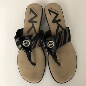 Anne Klein Sport Women’s Black Gold Zebra Print Thong Sandal Slip On Shoe Sz 10 - Picture 1 of 6