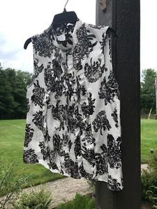 Jones New York ärmellose Rüschen Bluse Anzug Top 12 schwarz Blumen Mandarinkragen - Bild 1 von 8