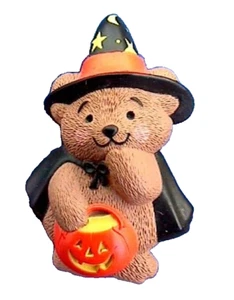 Hallmark PIN Halloween Vintage BEAR WITCH Trick or Treat PUMPKIN JOL '90s Brooch - Picture 1 of 2