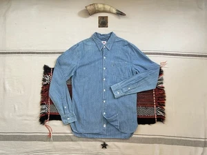Levi's Oak Cone Chambray Shirt M  Brocase Raised Pattern Mark on Sleeve Rare 42" - Picture 1 of 20