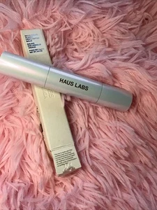 Neu HAUS LABS von Lady Gaga Bio-Strahlender glasiger Textmarker Balsam reines Glas in Box - Bild 1 von 2