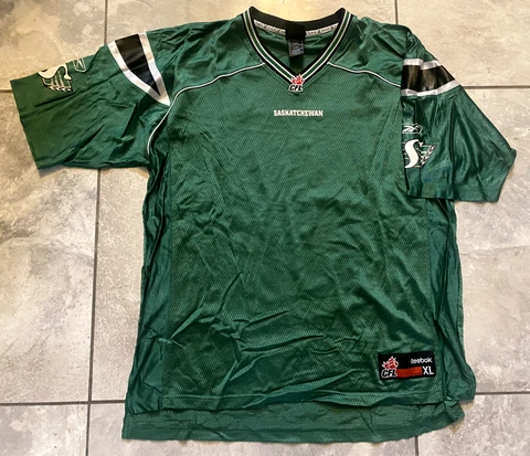 2011 Reebok Saskatchewan Roughriders CFL Football SZ XL Blank Green Mesh Jersey Cover