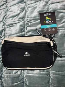 3 Peaks Water Repellent Cross Body Dog Walking Bag Black - Picture 1 of 3