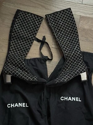 Chanel Strass绒面皮绗缝及膝靴 — 第 1/4 张图片