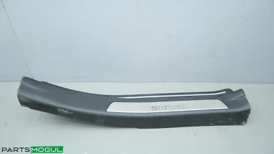 Placa de desgaste del umbral de la puerta trasera izquierda Hyundai Equus 2012-2016 85875-3N500 OEM Foto 1 de 4
