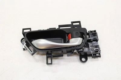 2023 2024 HONDA HRV Inside Door Handle - Image 1 of 4