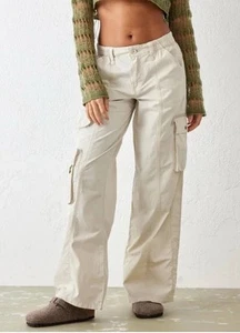 Urban Outfitters BDG Mens Womens Unisex 31 Cotton Carpenter Pants Ecru Khaki - Picture 1 of 14