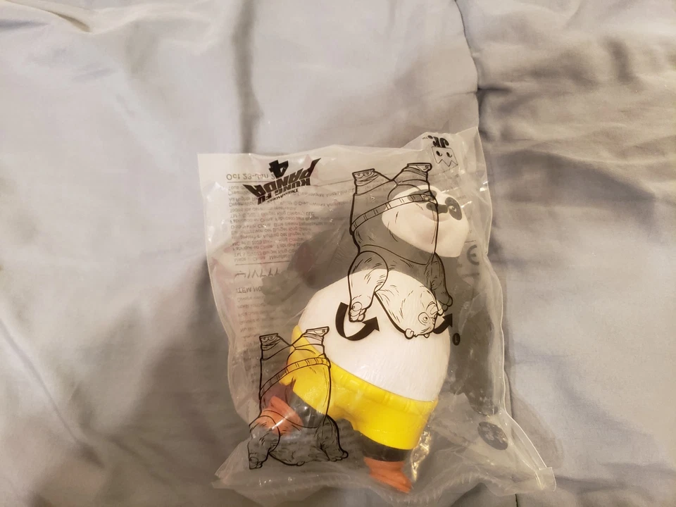 Burger King 2024 Dreamworks Kung Fu Panda 4 Dragon Warrior Po - Image 1 of 4