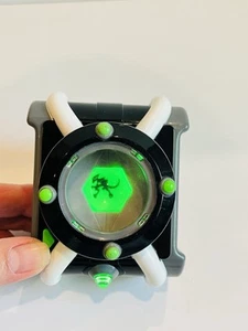 Reloj de juguete Ben 10 Omnitrix 2017 Playmates Alien Sounds luces funcionando - Imagen 1 de 12