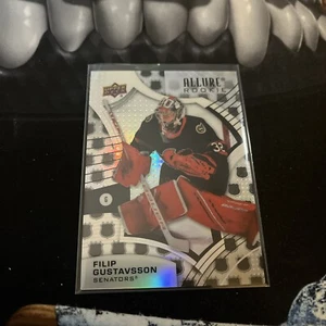 2021-22 Upper Deck Allure NHL Shield 2005 # 148 filip gustavsson Senators RC - Bild 1 von 2