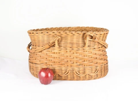 Vintage Basket Woven Reed Double Handle Extra Large 19 x 13 x 11 Storage Cover
