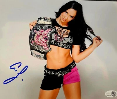 Foto firmada por AJ LEE 8x10 lucha libre autógrafo luchador autografiado WWE JSA certificado de autenticidad Foto 1 de 3