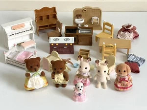 Calico Critters Figures & Furniture - Picture 1 of 9