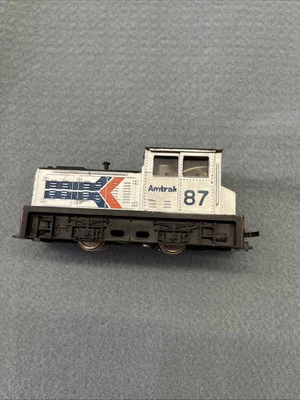 MODEL POWER HO SCALE AMTRAK#87 YARD-SWITCHER ENGINE LOCOMOTIVE UNTESTED - Image 1 of 4