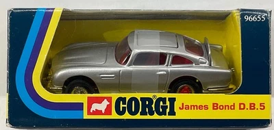 1995 CORGI JAMES BOND 007 ASTON MARTIN DB5 NEW IN BOX LIMITED EDITION COMPLETE - Image 1 of 4