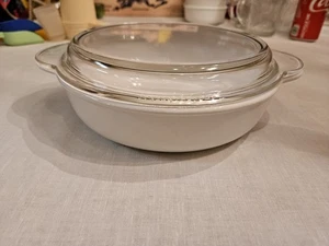 Corning Ware GRAB-IT Auflaufform P-270-B weiß und Pyrex Glasdeckel P-270-C - Bild 1 von 9