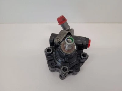 Bomba de dirección asistida Chevrolet Camaro 2010-2015  Foto 1 de 4