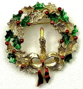 Christmas Wreath Pin Brooch Signed GERRY'S Goldtone Bright Colors Vintage - Picture 1 of 5