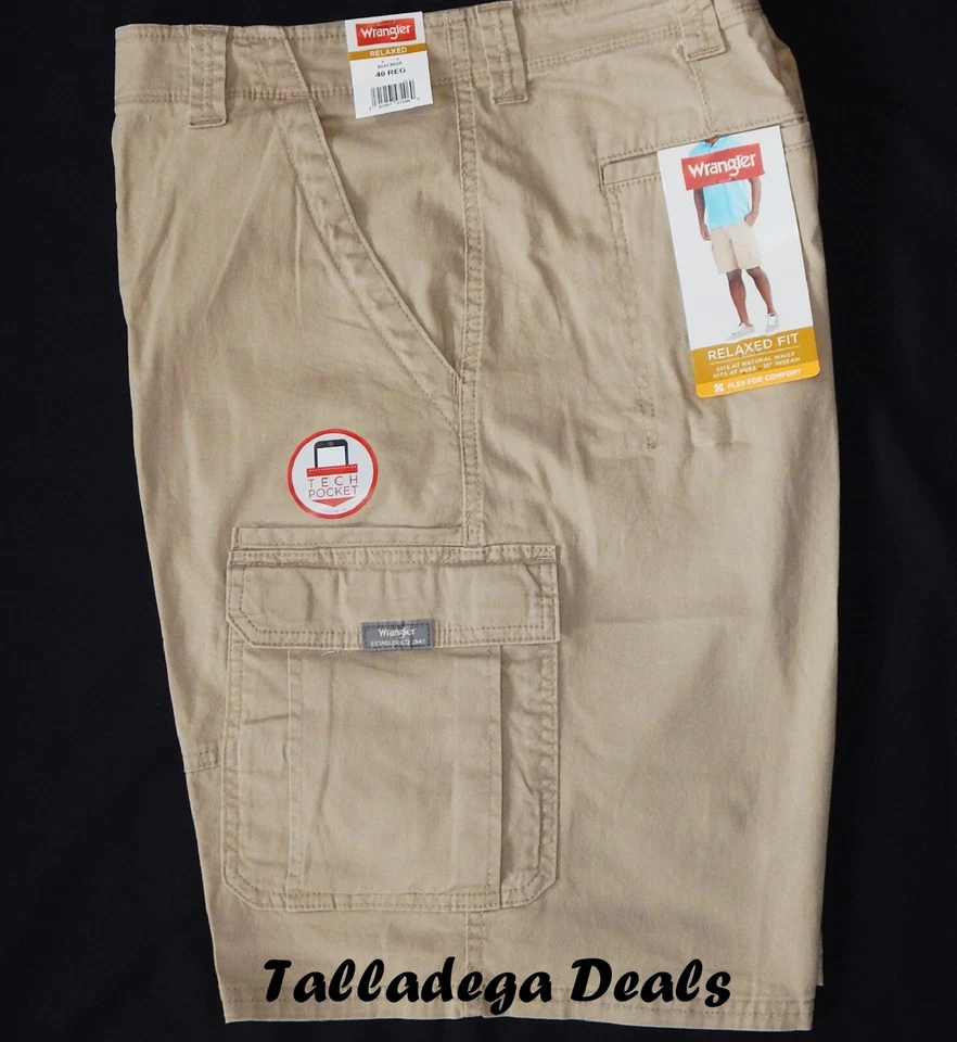 Wrangler Five star premium 40 Relaxed fit cargo shorts BEIGE