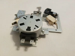 Cerradura de puerta genuina para horno Whirlpool KitchenAid W10883049 W10618131 ***NUEVA sin caja** - Imagen 1 de 5