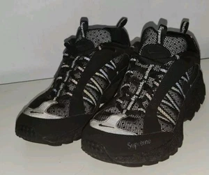 FW17 Supreme x Nike Air Humara '17 Sneaker Schwarz US 10,5 UK 9,5 EU 44,5 Lot - Bild 1 von 18