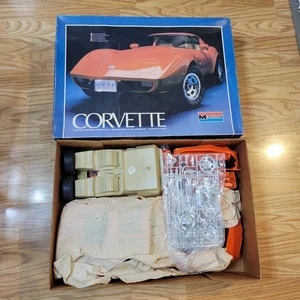 Vintage 1978 Monogram 2603 1/8 Chevrolet Corvette unmontiert in OVP  - Bild 1 von 16