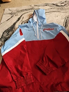 Cortavientos Mitchell & Ness Philadelphia Phillies con logotipo rojo Anorak - Para hombre 2xl - Imagen 1 de 5