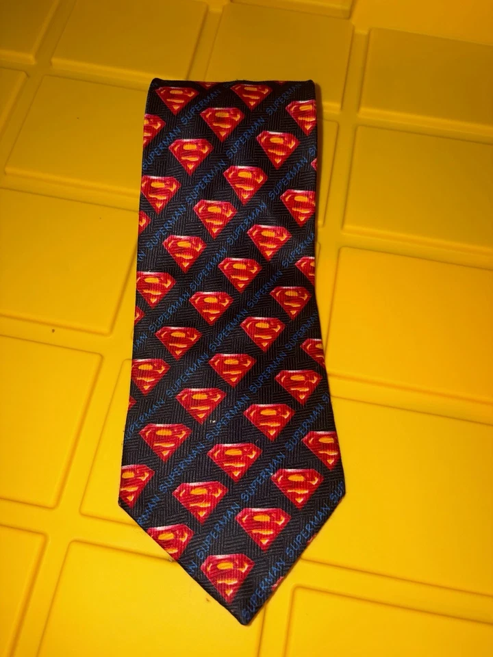 Corbata Superhéroe Superman DC Comics S Símbolo Logo Novedad Clark Kent Foto 1 de 2
