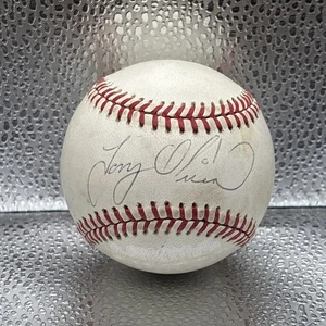 Tony Oliva Auto Signed Official AL Baseball Minnesota Twins HOF - Picture 1 of 6