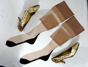1 Pr VINTAGE BERKSHIRE FULL FASH BLACK FANCY HEEL FLAT KNIT NYLON STOCKINGS 10.5 - Picture 1 of 8