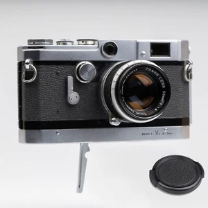 *SERVICED* Canon Vt De luxe Camera Classic 35mm Film Camera 50mm 1.8 Lens Japan - Picture 1 of 23
