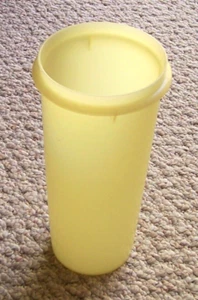 Tupperware 262 cisaillement jaune 32 oz récipient sans couvercle - Photo 1/4