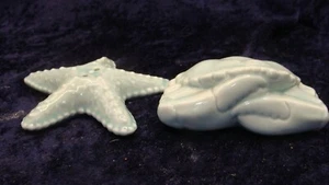 Cangrejo y estrellas de mar ~ Salero y pimentero ~ 3,5” ~ En muy buena condición ~ - Imagen 1 de 5