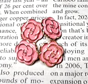 CHANEL BUTTONS CAMELLIA FLOWER 12 MM PINK GOLD 4 PCS - Picture 1 of 3