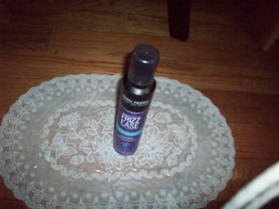 1x Mousse John Frieda Frizz Ease CURL REVIVER NUEVA 7,2 OZ Foto 1 de 2