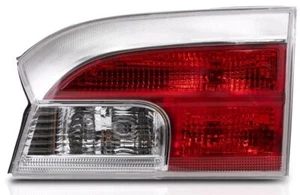 GMC TERRAIN DENALI 2013-2017 RIGHT PASSENGER INNER TAIL LIGHT TAILGATE LAMP NEW - Picture 1 of 2