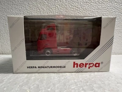 Herpa H0 110167 - Volvo Fh 16-520 Trattore Rosso IN Conf. Orig. - Immagine 1 di 3